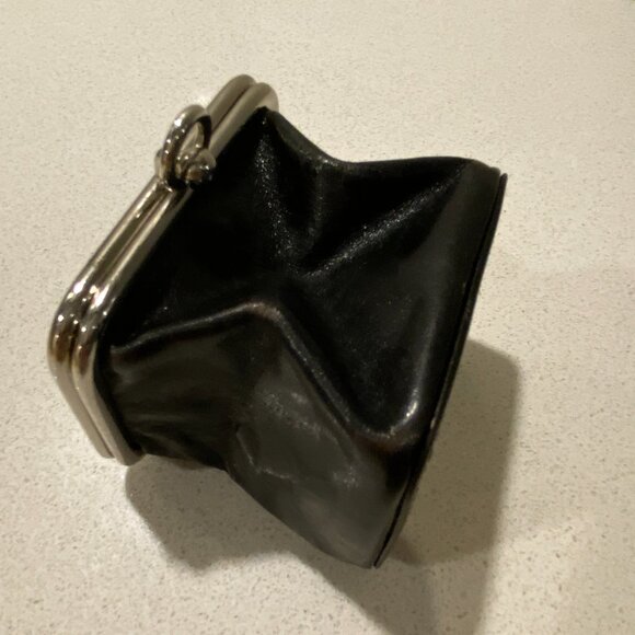 DANIER LEATHER BLACK COIN POUCH COLLAPSIBLE PREOWNED - Picture 4 of 13